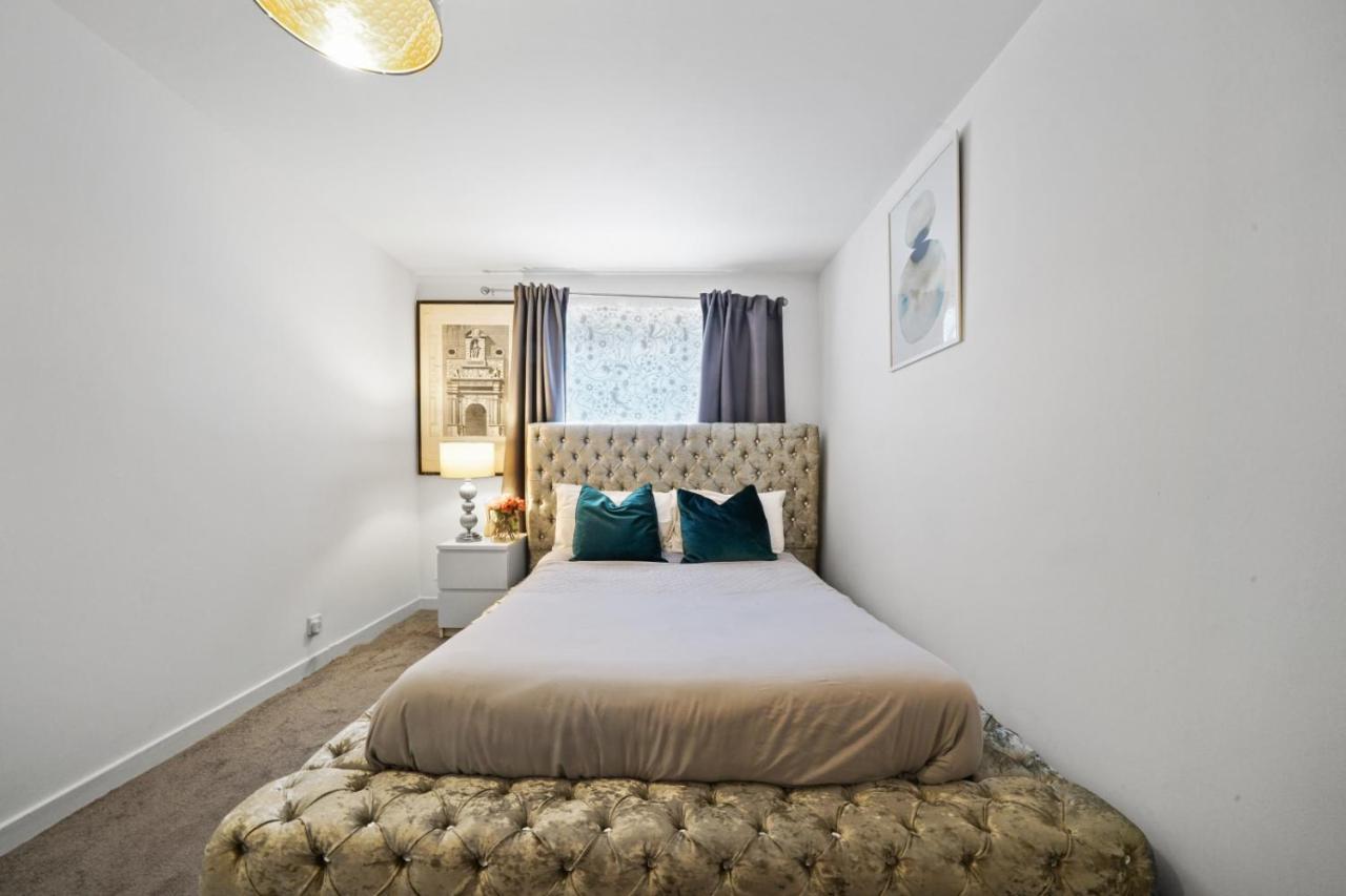 Bermondsey Modern Deluxe London Bridge 1 Bedroom Apartment Buitenkant foto