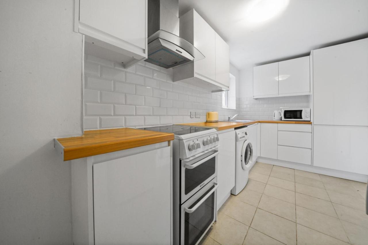 Bermondsey Modern Deluxe London Bridge 1 Bedroom Apartment Buitenkant foto